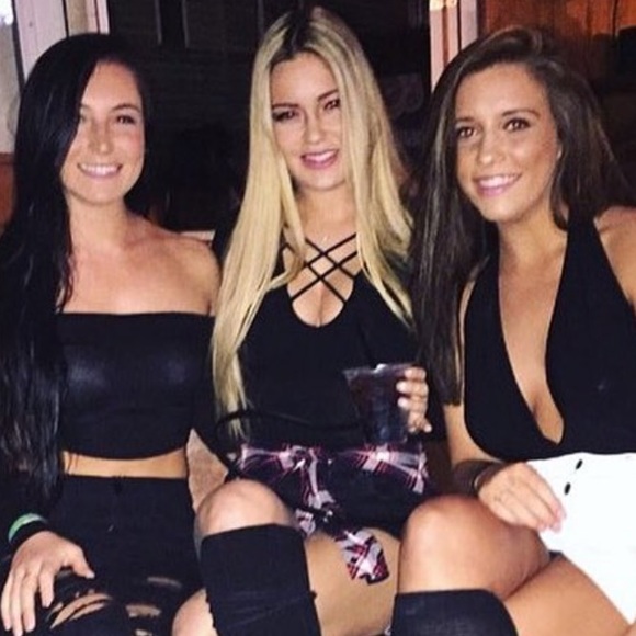 Going out body suit - Picture 2 of 3